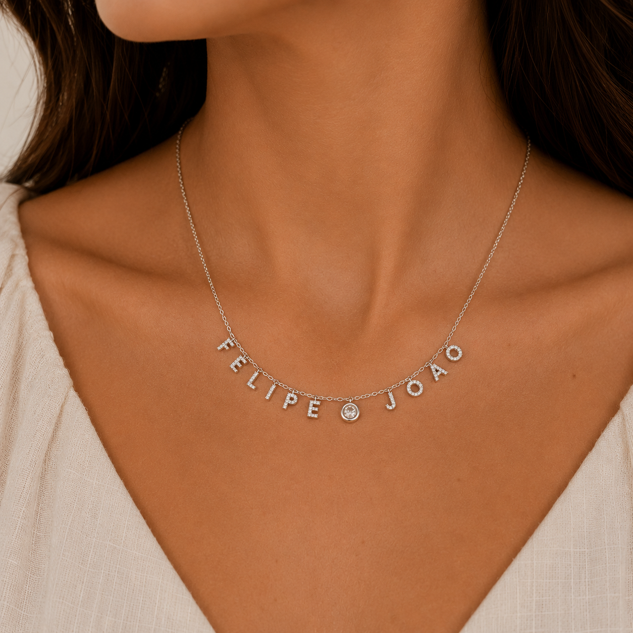 Colar Personalizado Joinha Inicias Cravejadas