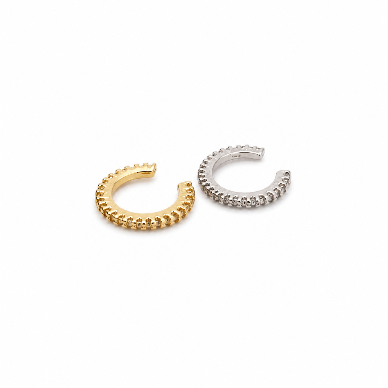 PIERCING FININHO CRAVEJADO ZIRCONIAS
